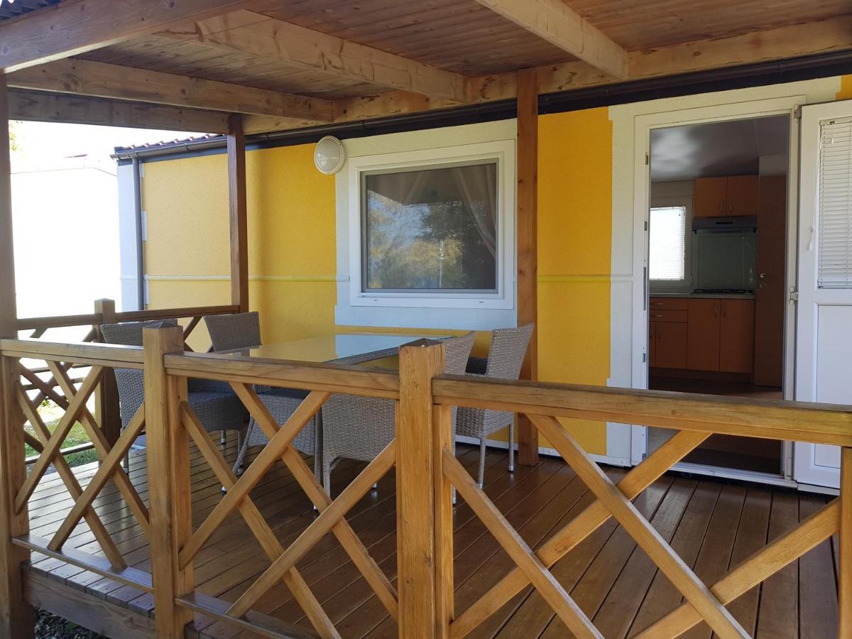 Naturist Mobile Homes Eden In Fkk Ulika 波雷奇 外观 照片