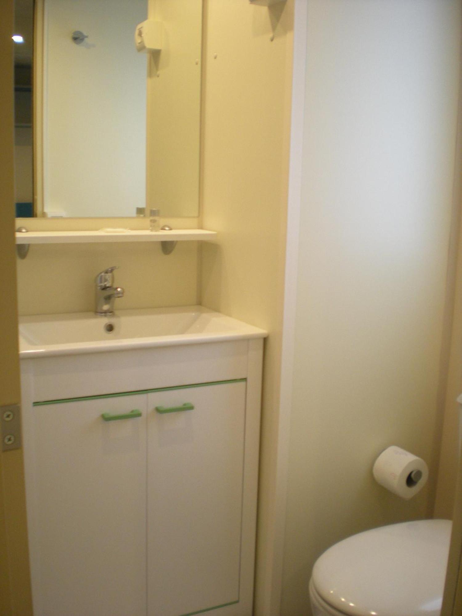 Naturist Mobile Homes Eden In Fkk Ulika 波雷奇 客房 照片